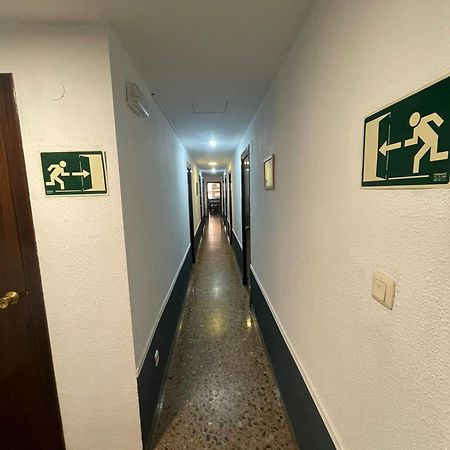 Hostal Milmarcos Zaragoza Buitenkant foto