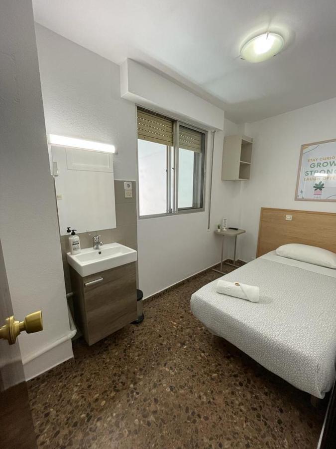 Hostal Milmarcos Zaragoza Buitenkant foto