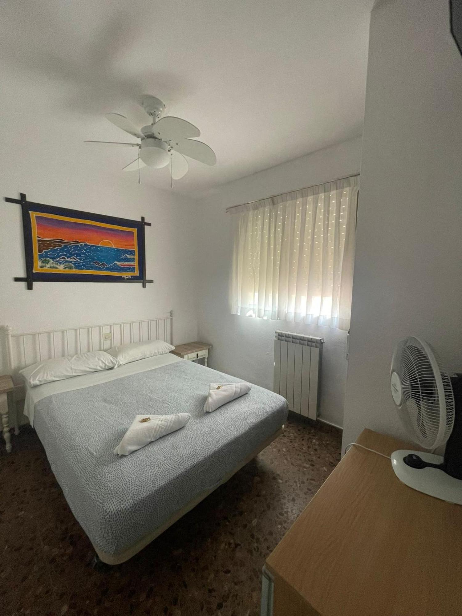 Hostal Milmarcos Zaragoza Buitenkant foto