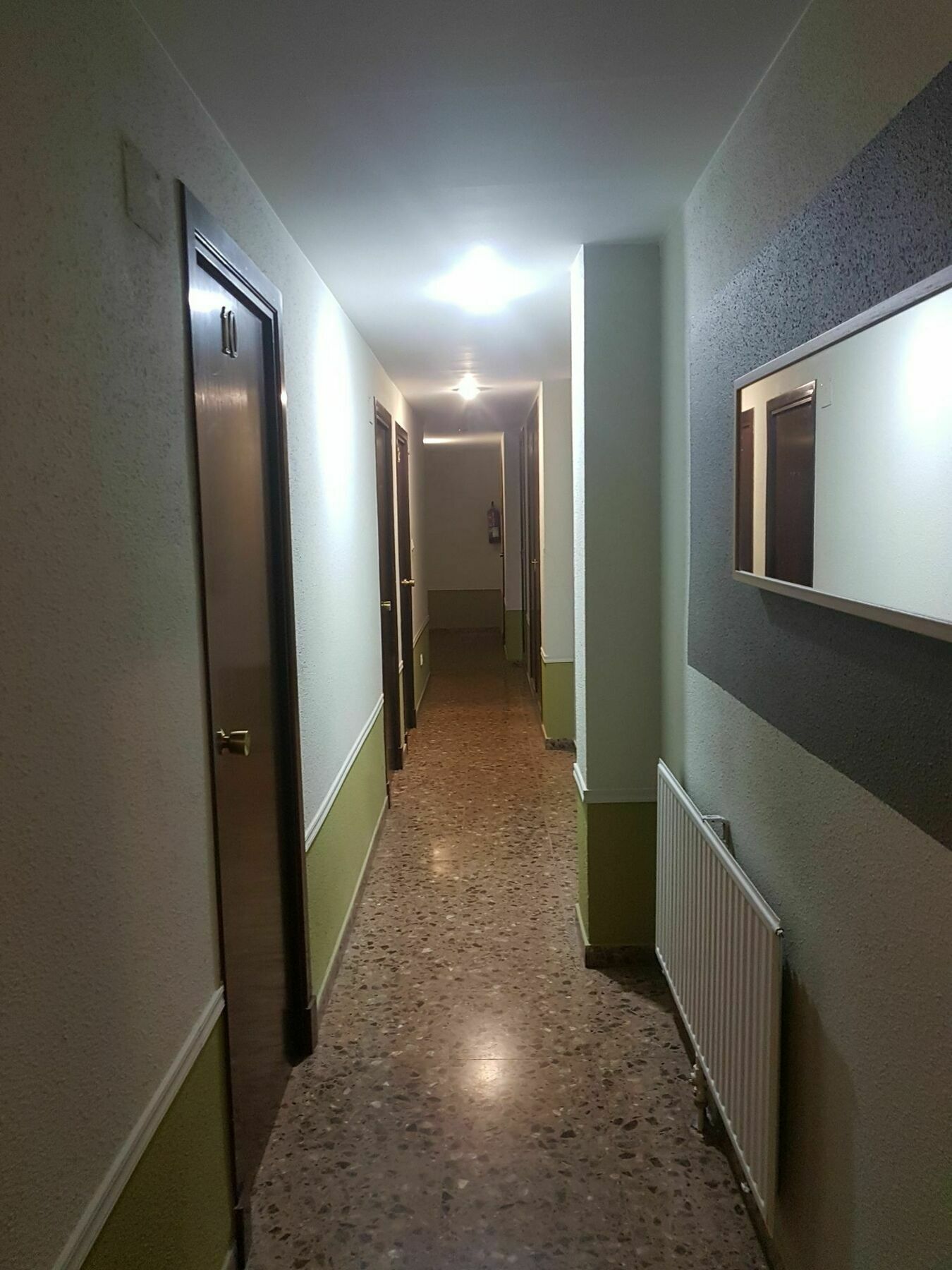 Hostal Milmarcos Zaragoza Buitenkant foto
