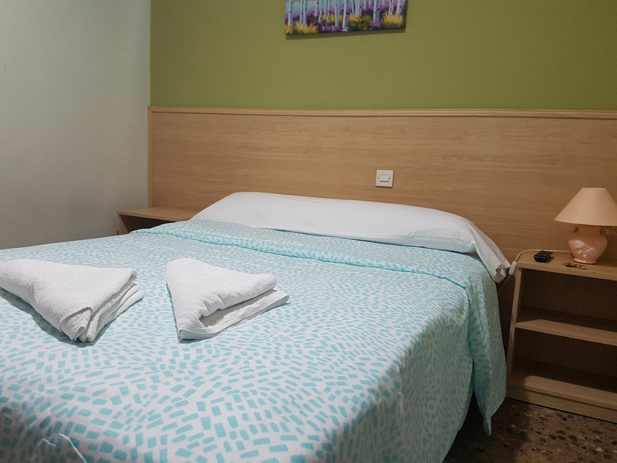 Hostal Milmarcos Zaragoza Buitenkant foto
